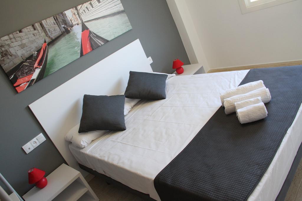 For A Stay Aqua Salou Esterno foto